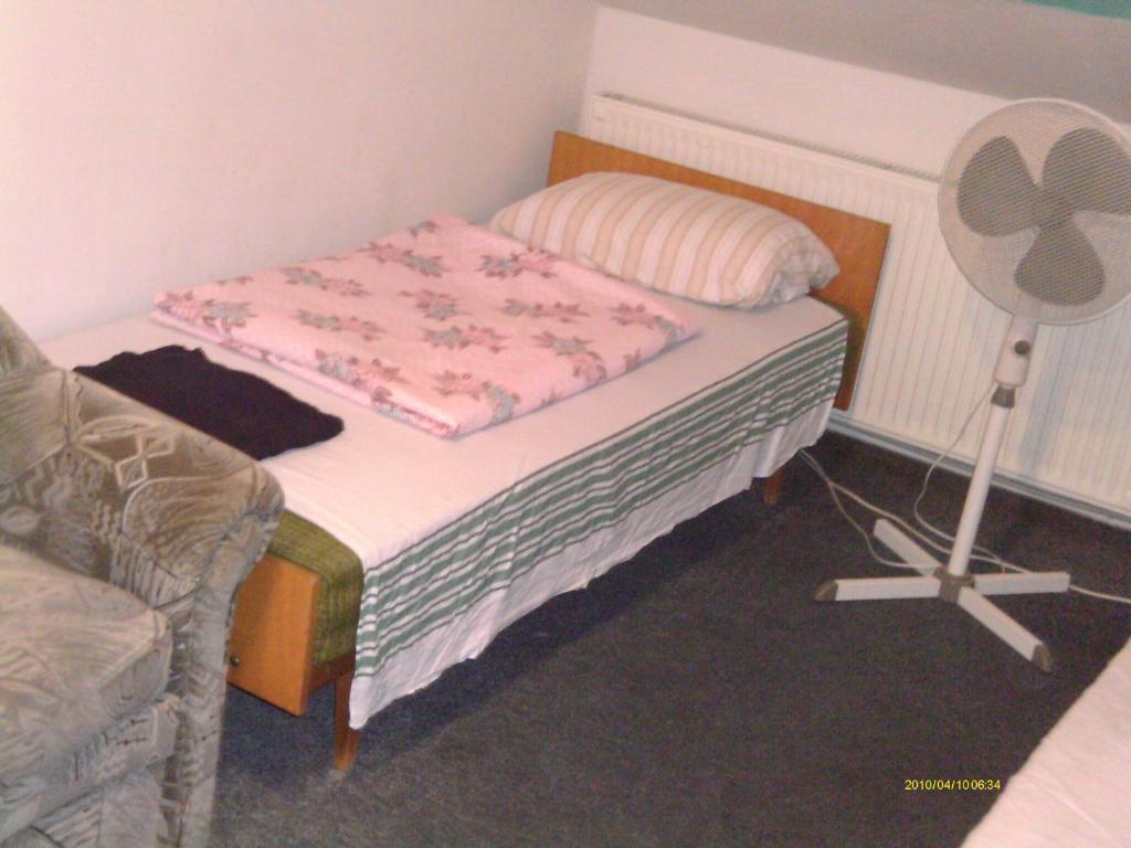 Ifi Hostel Beci Cameră foto